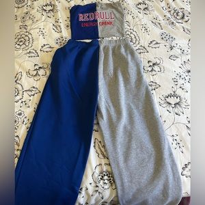 RED BULL cop top and sweat pants